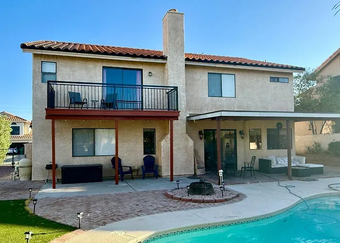 Southwestern Paradise, Simply Classic 4bed 3bath Holiday home *
