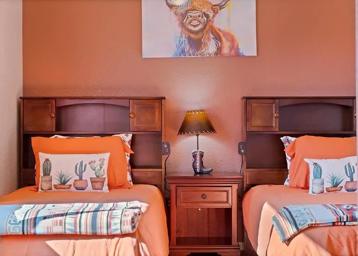 Southwestern Paradise, Simply Classic 4bed 3bath Oro Valley