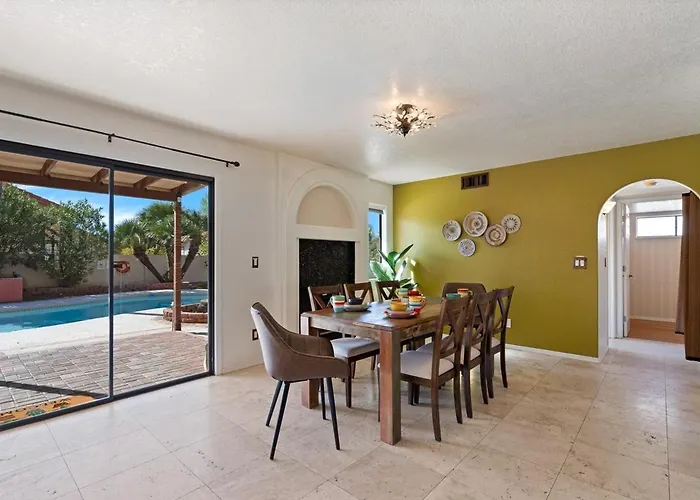 Southwestern Paradise, Simply Classic 4bed 3bath Holiday home Oro Valley